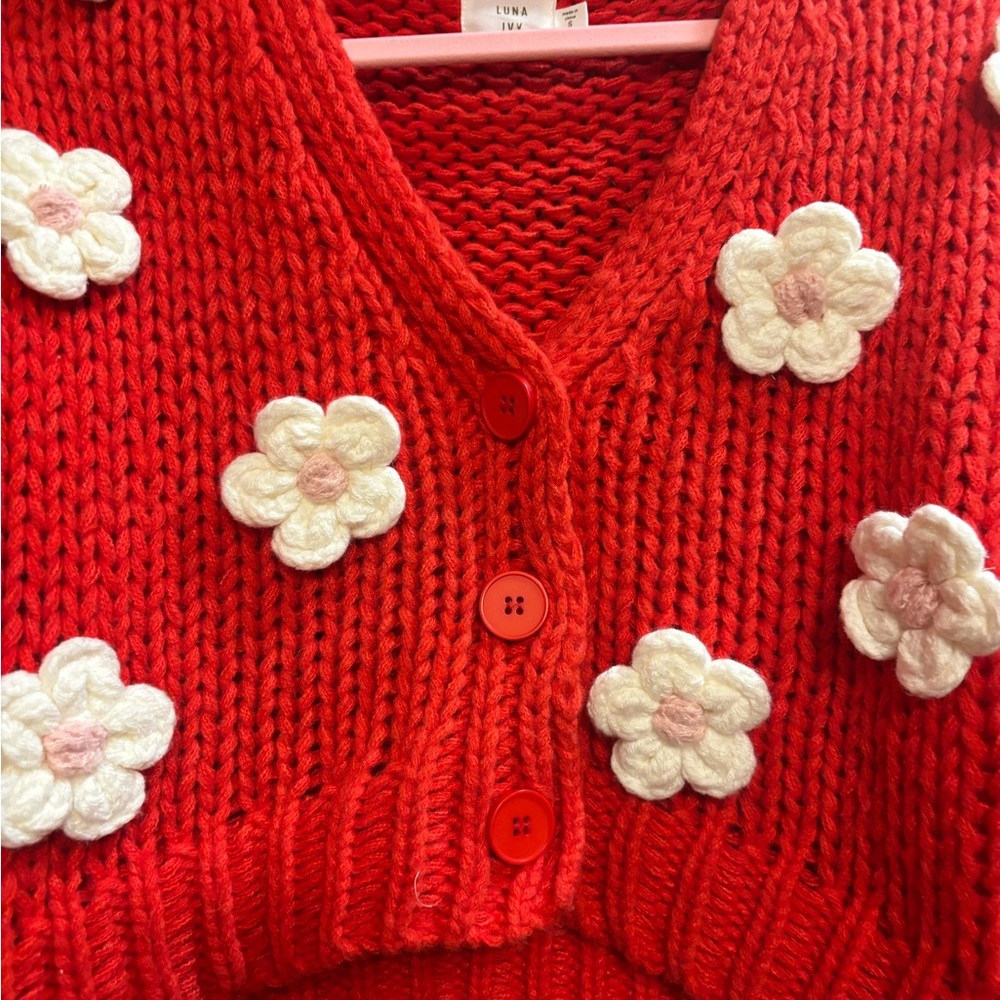 Luna Ivy Cozy Red Floral Knit Cardigan - Picture 6 of 7